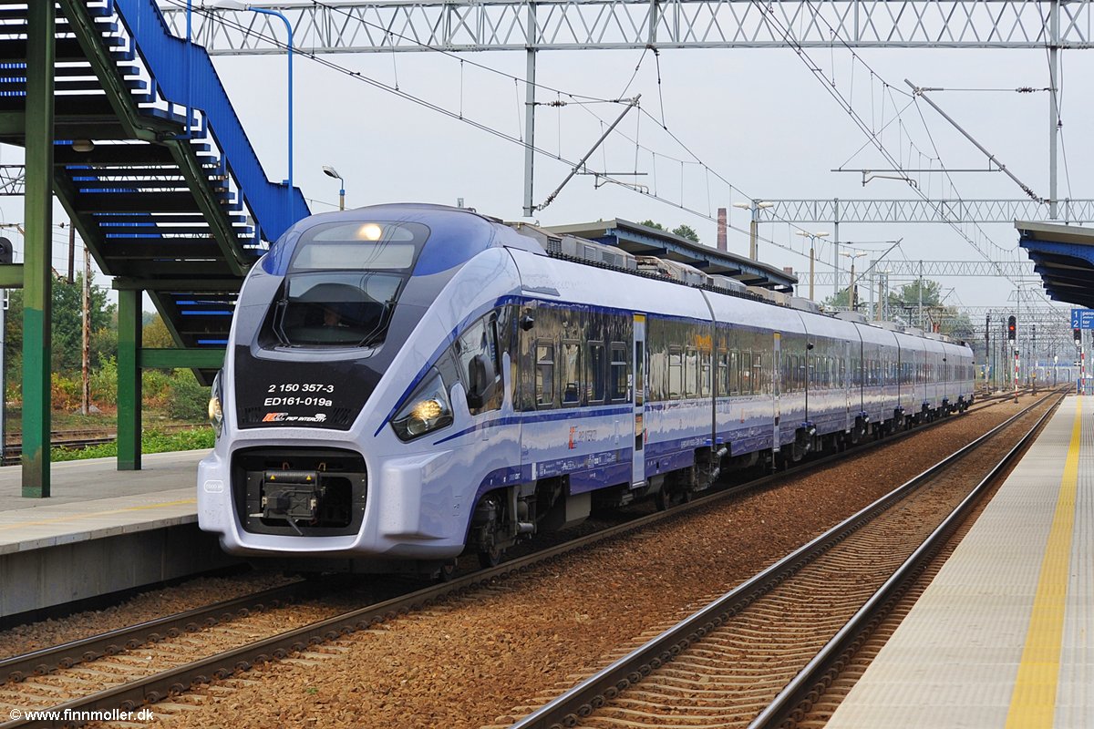Pesa 43WE EMU manufactured in 2015 on the Lublin-Warsaw-Katowice line