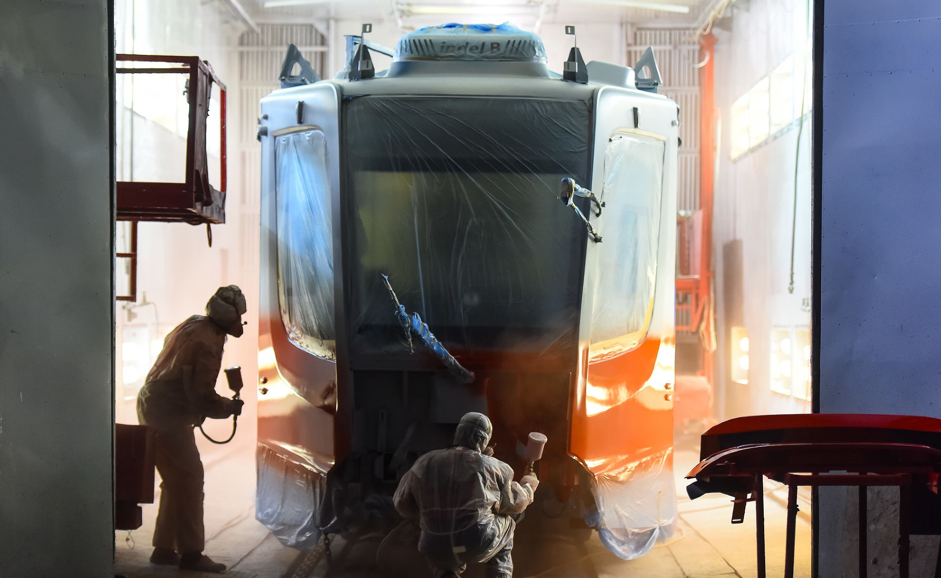 Painting a tram at the Ust-Katav car-building plant
