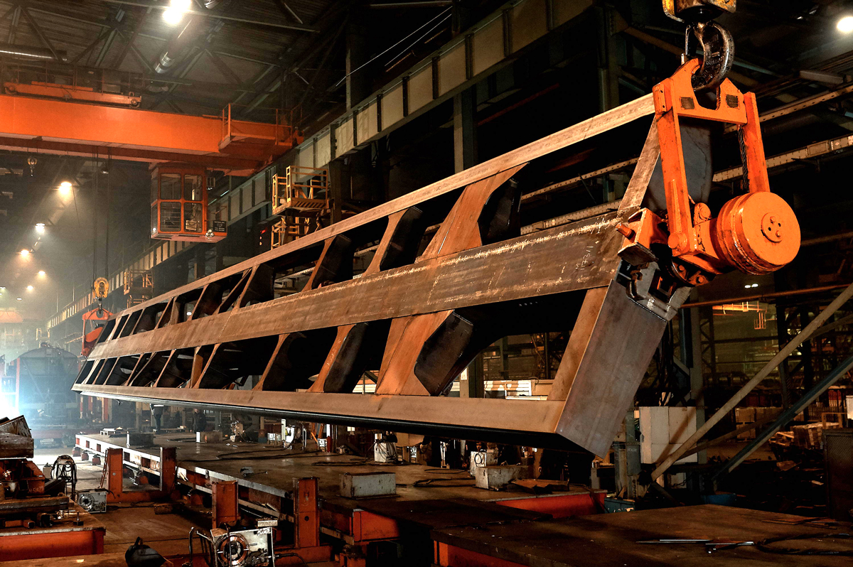 Manufacture of the platform at the Kanash Railway Car Building Plant (KAVAZ)