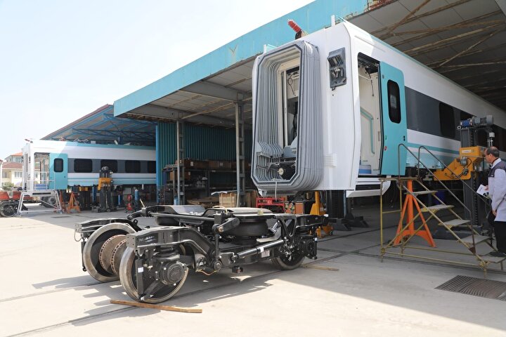 Cars production for the first Turkish EMU at the Adapazarı plant