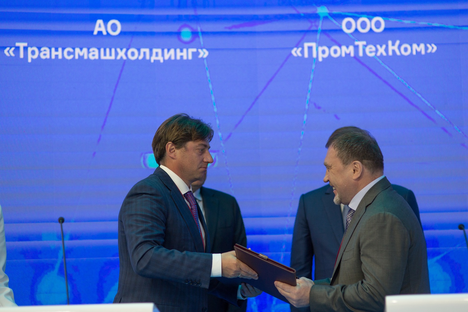 Kirill Lipa, CEO of TMH, and Alexander Silkin, CEO of PTK Group (from left to right)
