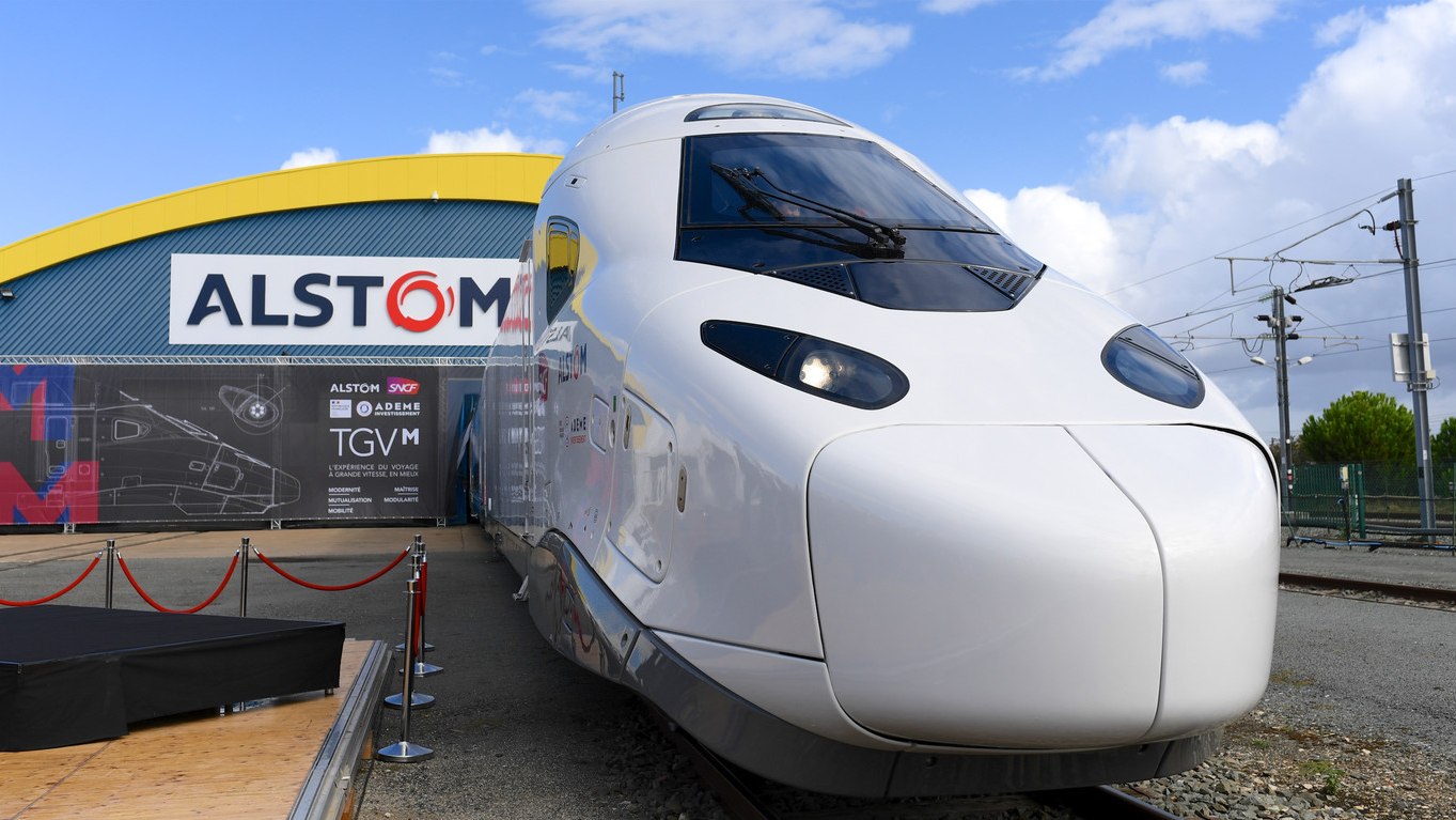 Alstom unveiled the first passenger car of the Avelia Horizon high