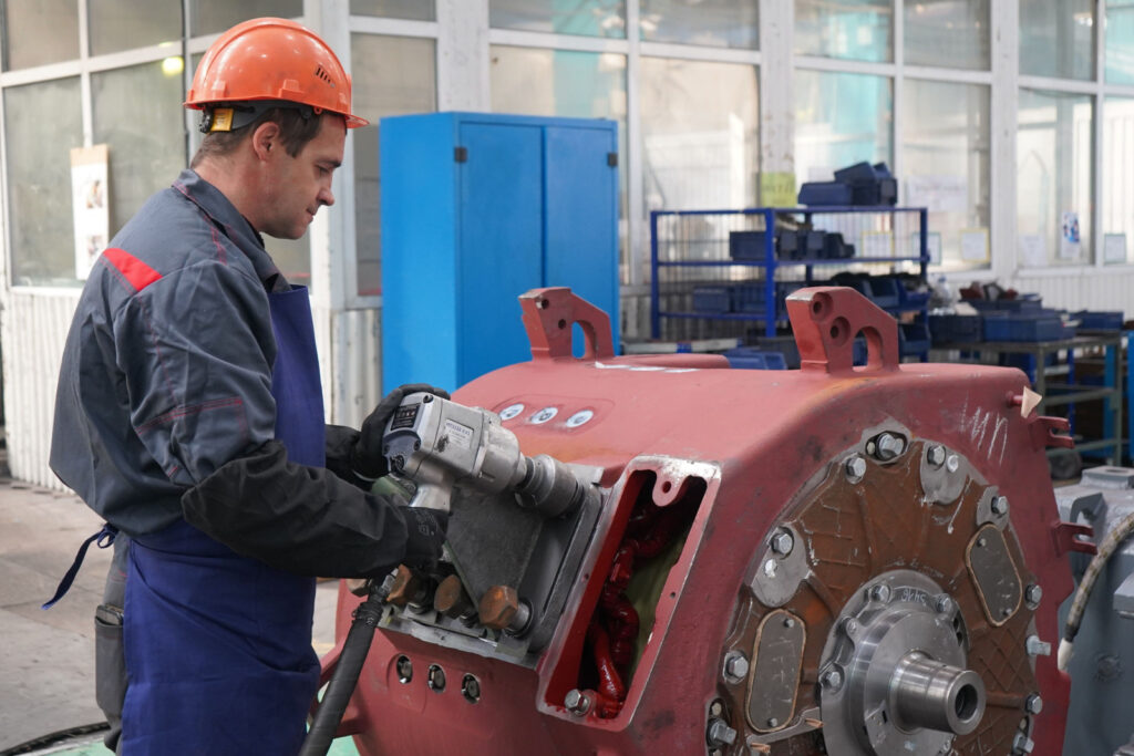 Electric motors manufacturing at TMH-Electrotech