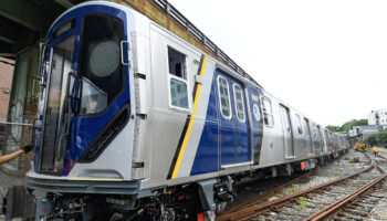 New York exercises option to supply 640 R211 metro cars by Kawasaki Rail