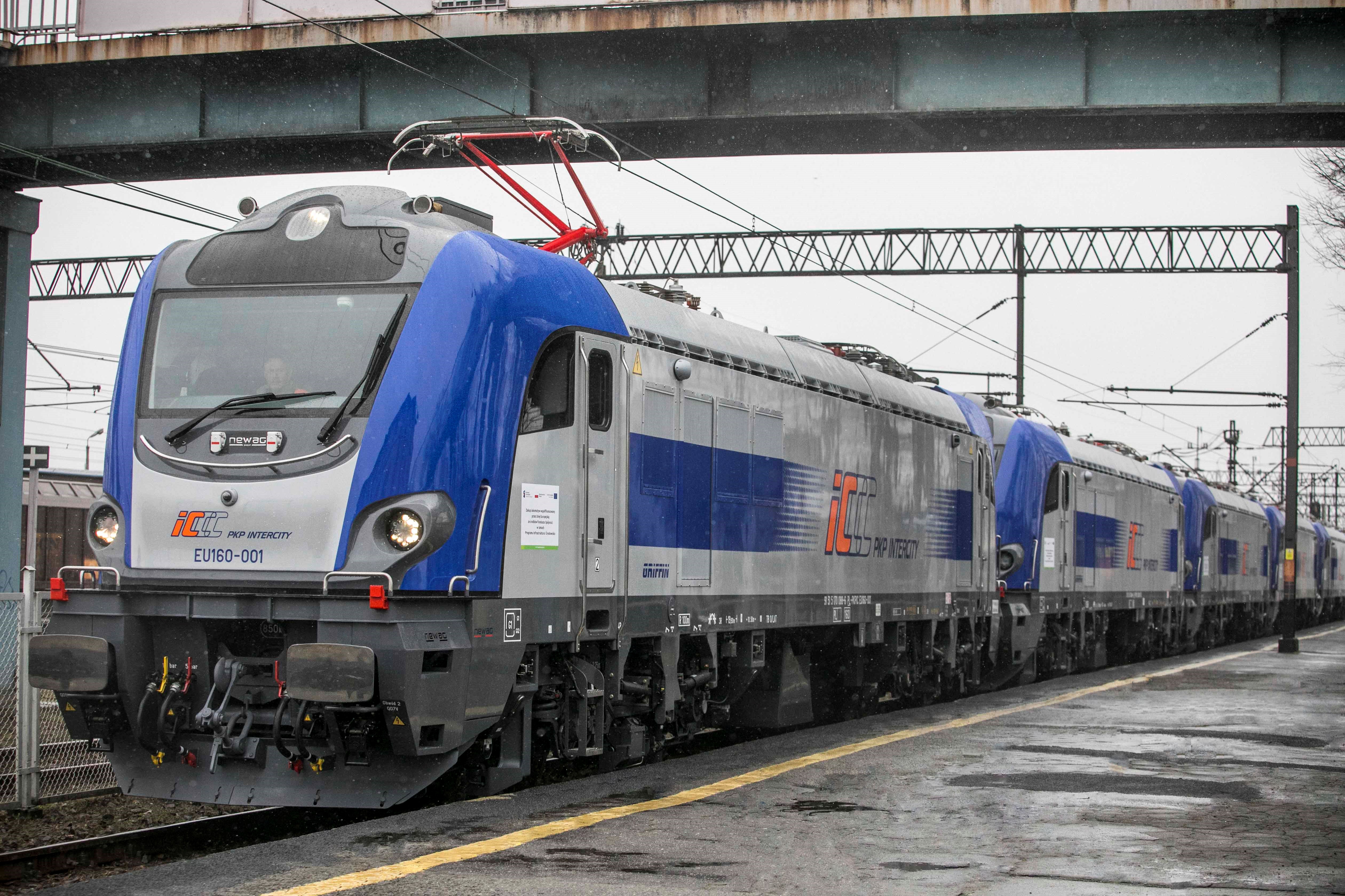 First Newag Griffin single-system locomotives for PKP Intercity