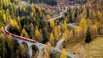 100-car passenger electric train toured Switzerland for world record