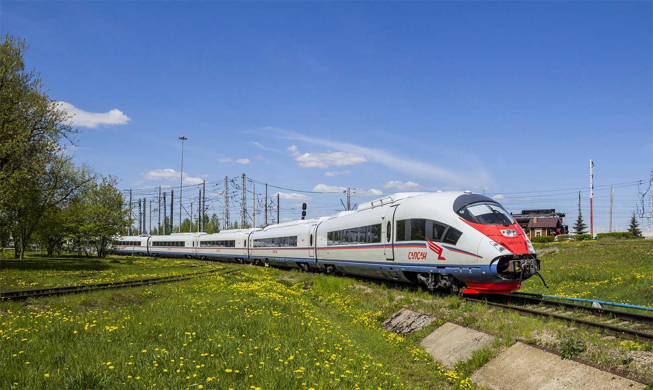 Testing of new Sapsan high-speed train (Velaro Rus) at VNIIZhT’s test loop, May 2022