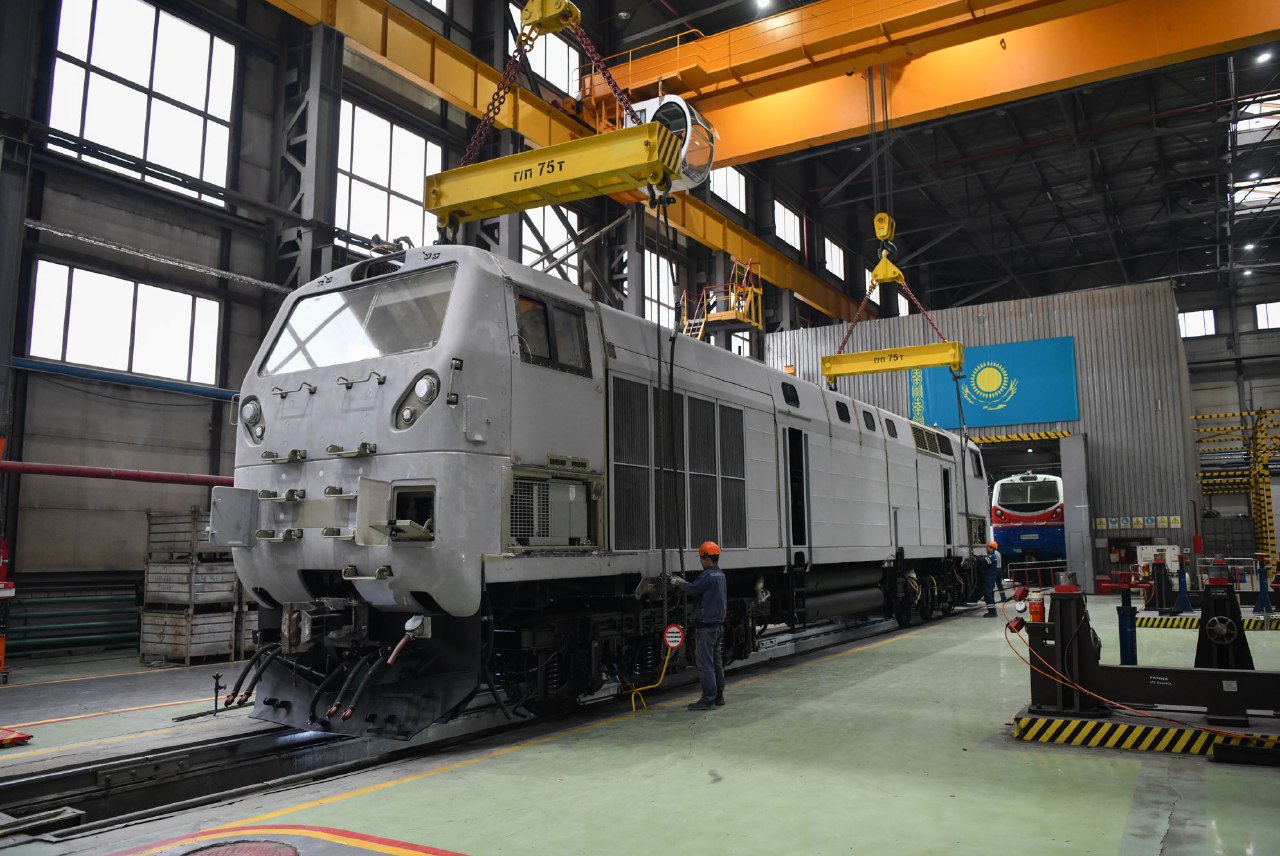 Diesel locomotives production at the LKZ site of Wabtec, Kazakhstan