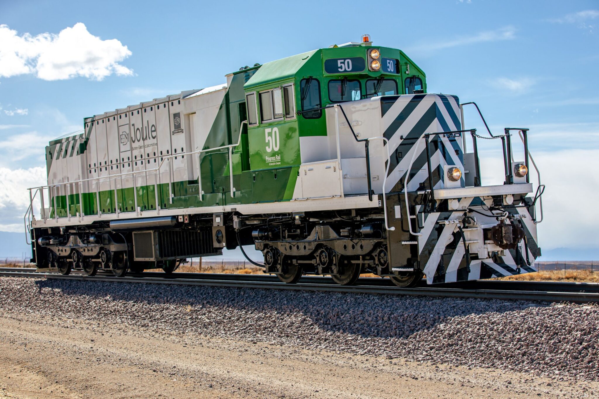 The battery-powered locomotive EMD Joule