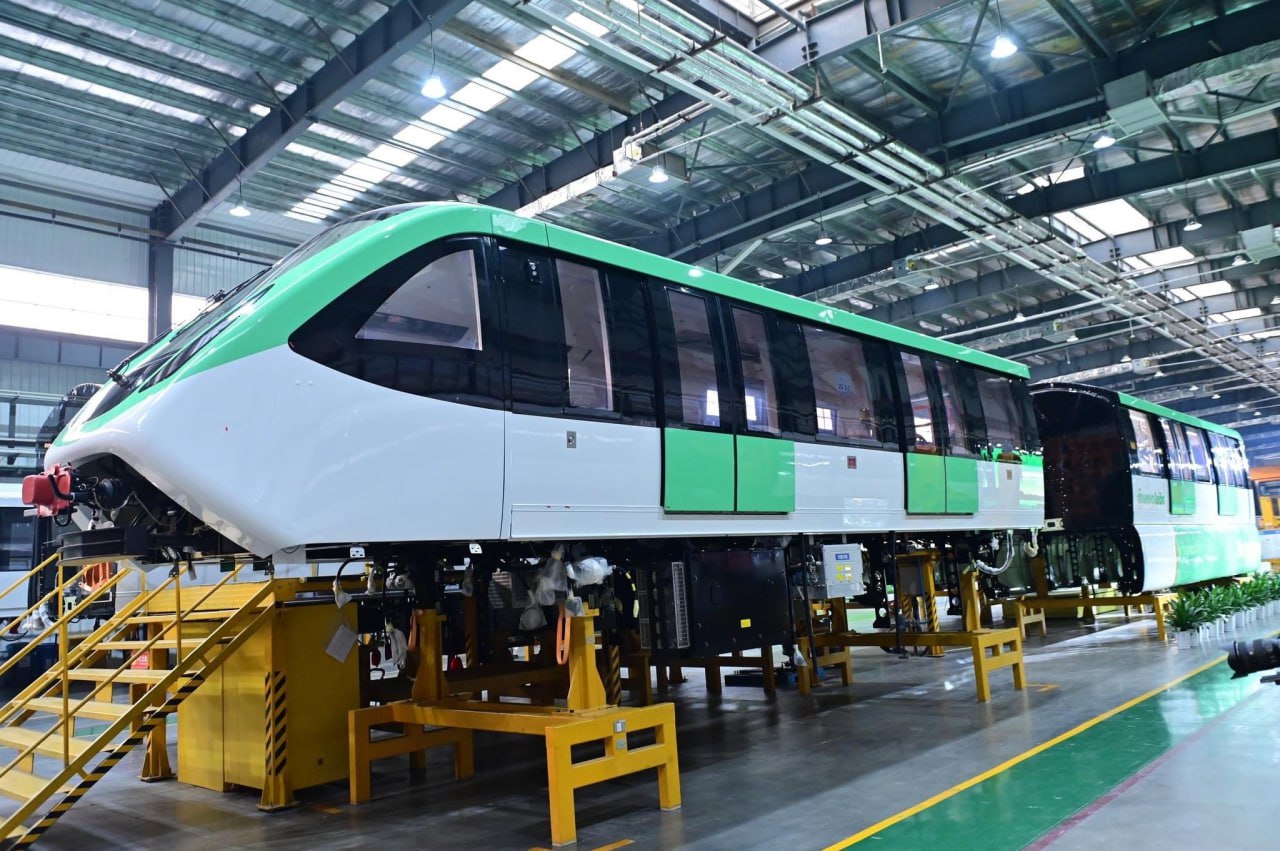 CRRC's unmanned monorail train for Mexico