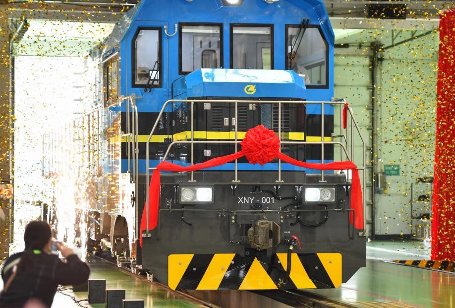 XNY battery-powered shunting locomotive by CRRC