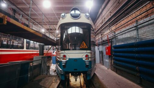 Rear view of the Dovlatov tram