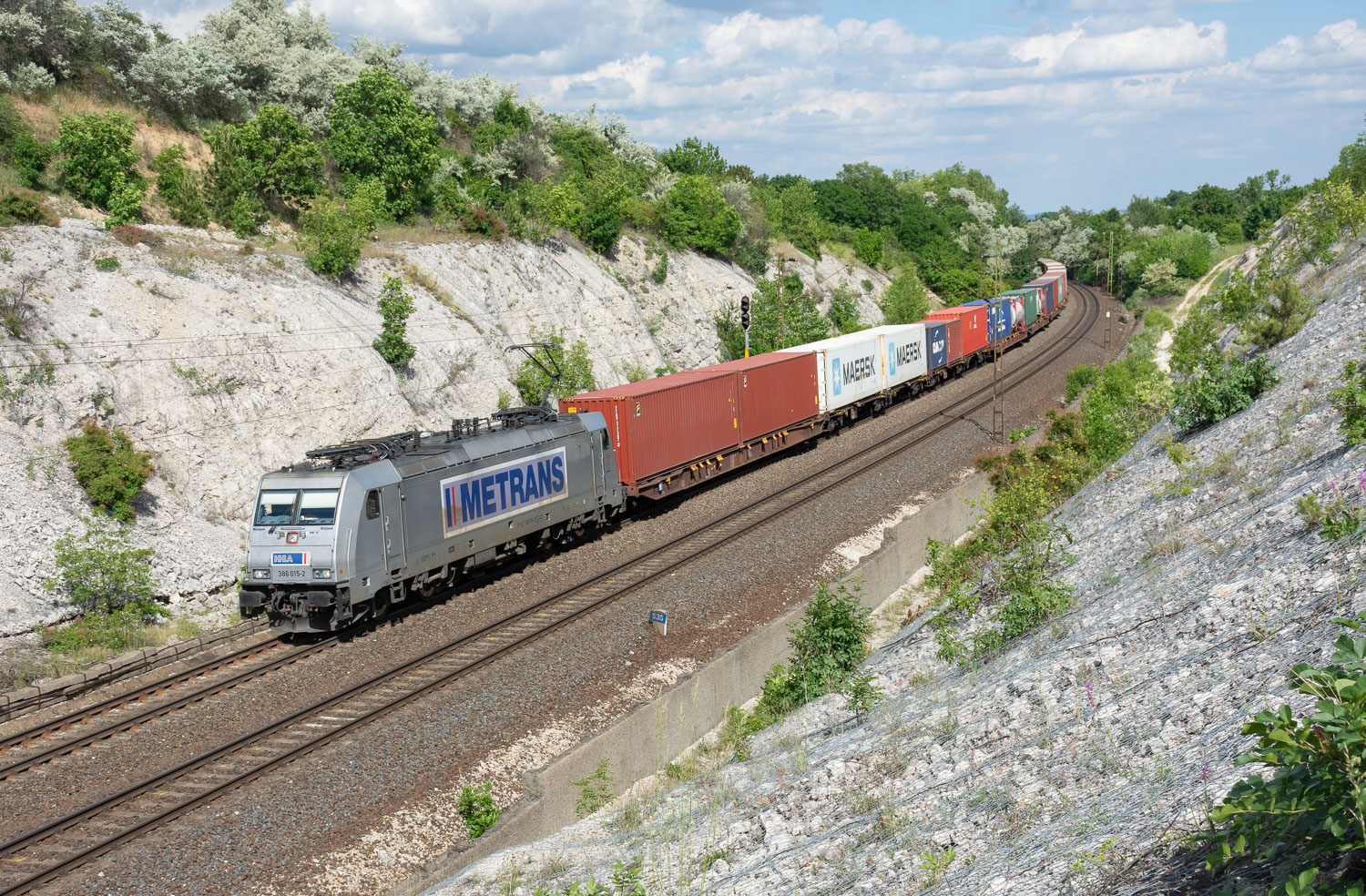 The multi-system mainline freight electric locomotive Traxx F140 MS in Hungary