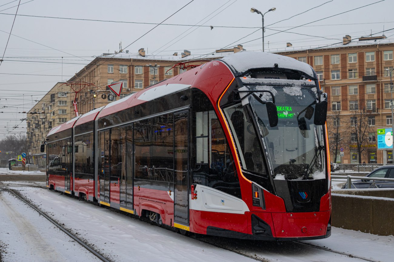 The 71-932 Nevskiy tram by PC TS