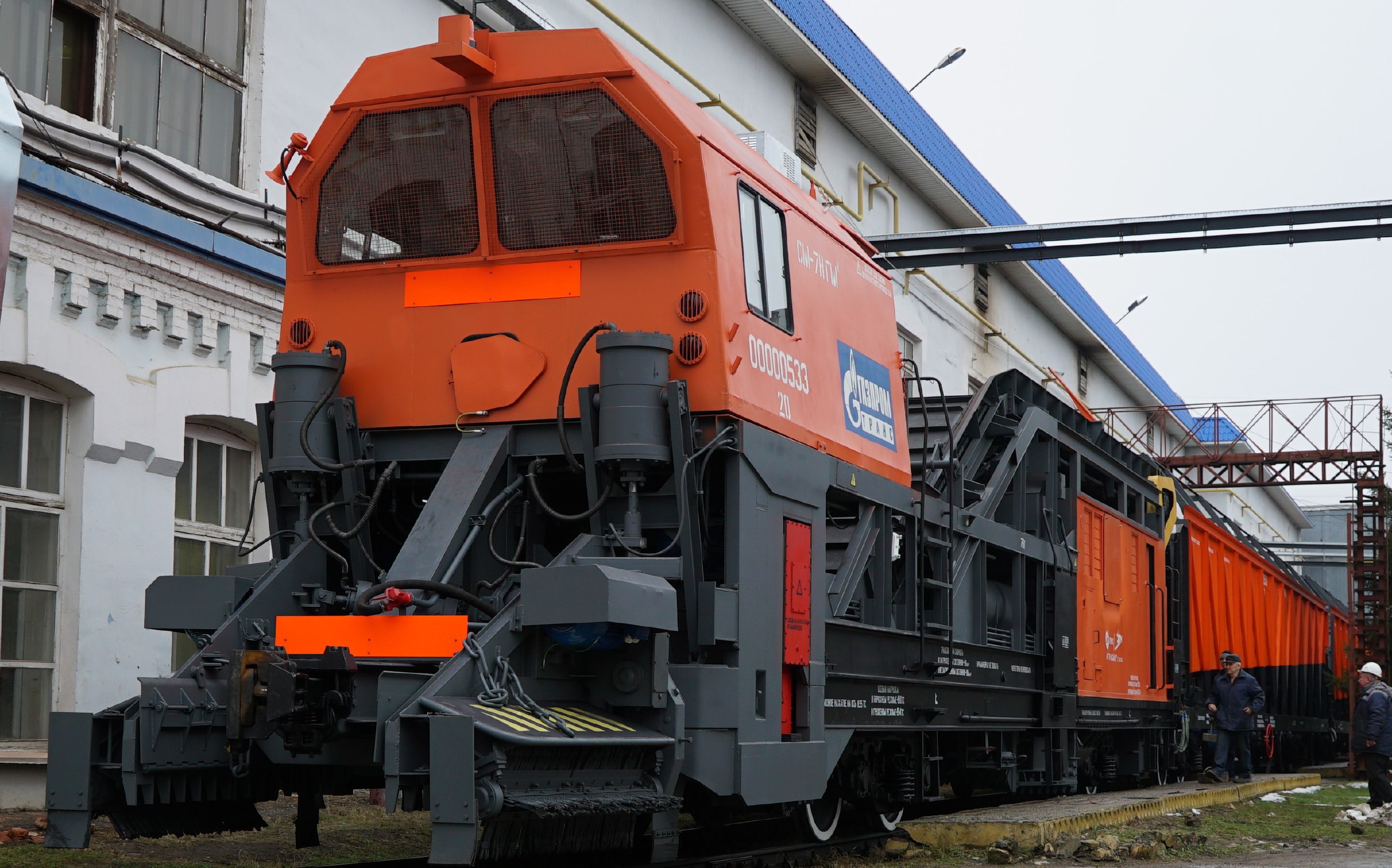 The SM-7N snow clearing train