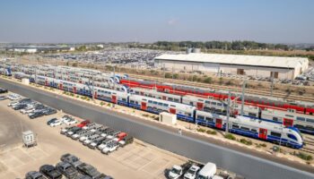 Israel takes delivery of Siemens Mobility trains and Alstom electric locomotives