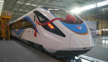 CRRC unveils its first C series EMU