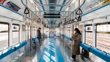 Seoul pilots a seatless metro car