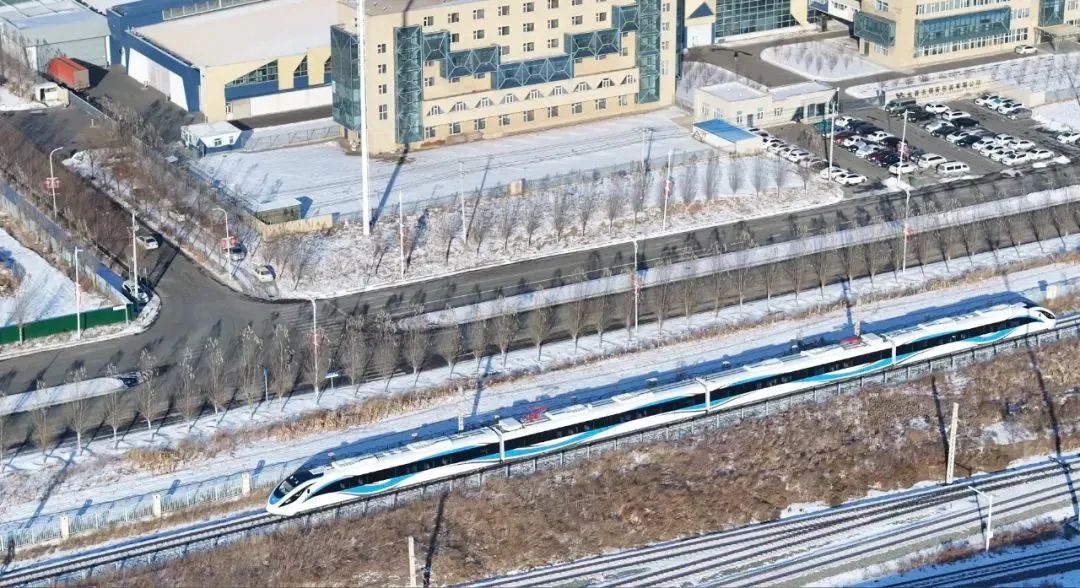 Testing of the C series EMU on Shanghai's new urban line