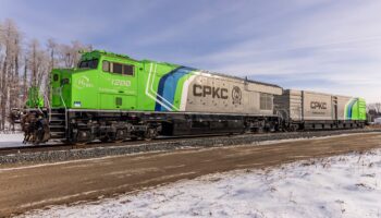 CPKC to test tender for hydrogen locomotive this year