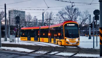 Warsaw launches the last Warsolino tram by Hyundai Rotem