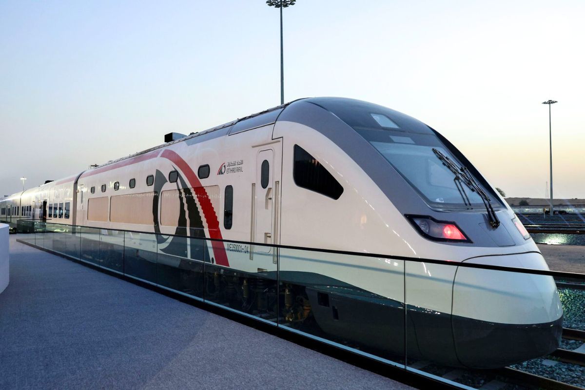 The CRRC diesel push-pull train for UAE