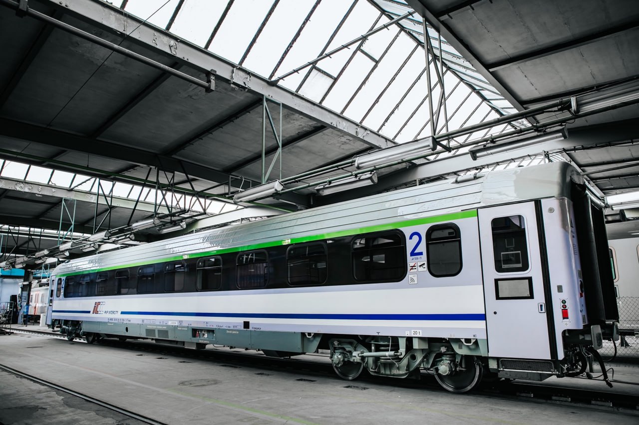 The passenger sitting coach overhauled by FPS for PKP Intercity