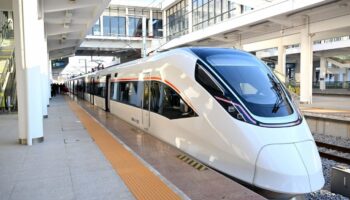 New-generation regional EMUs by CRRC put in operation in China