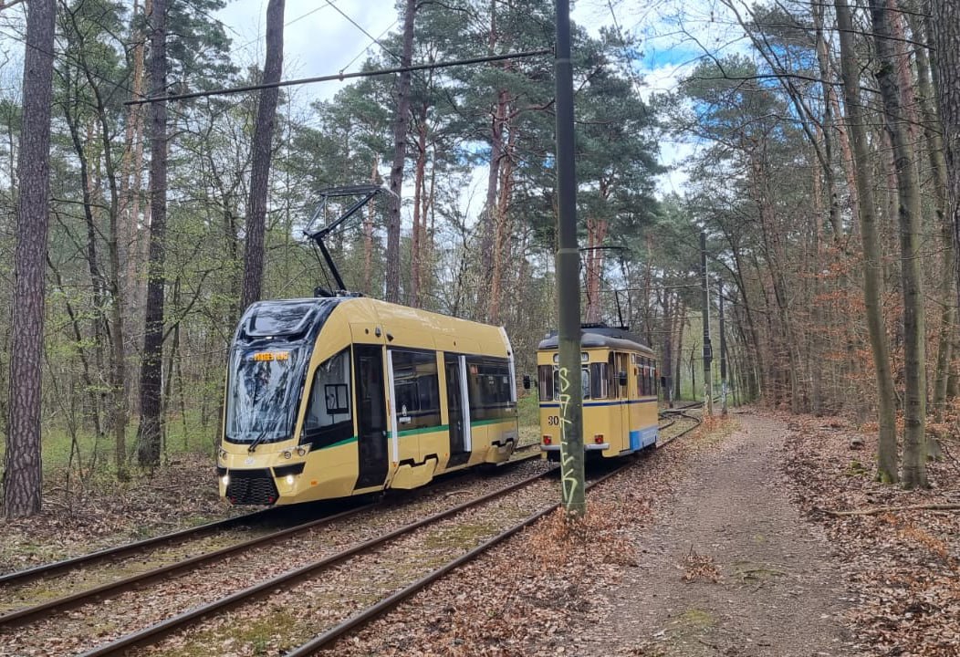 The Gotha T57 tram and the Moderus Gamma LF 10 AC BD tram in Woltersdorf