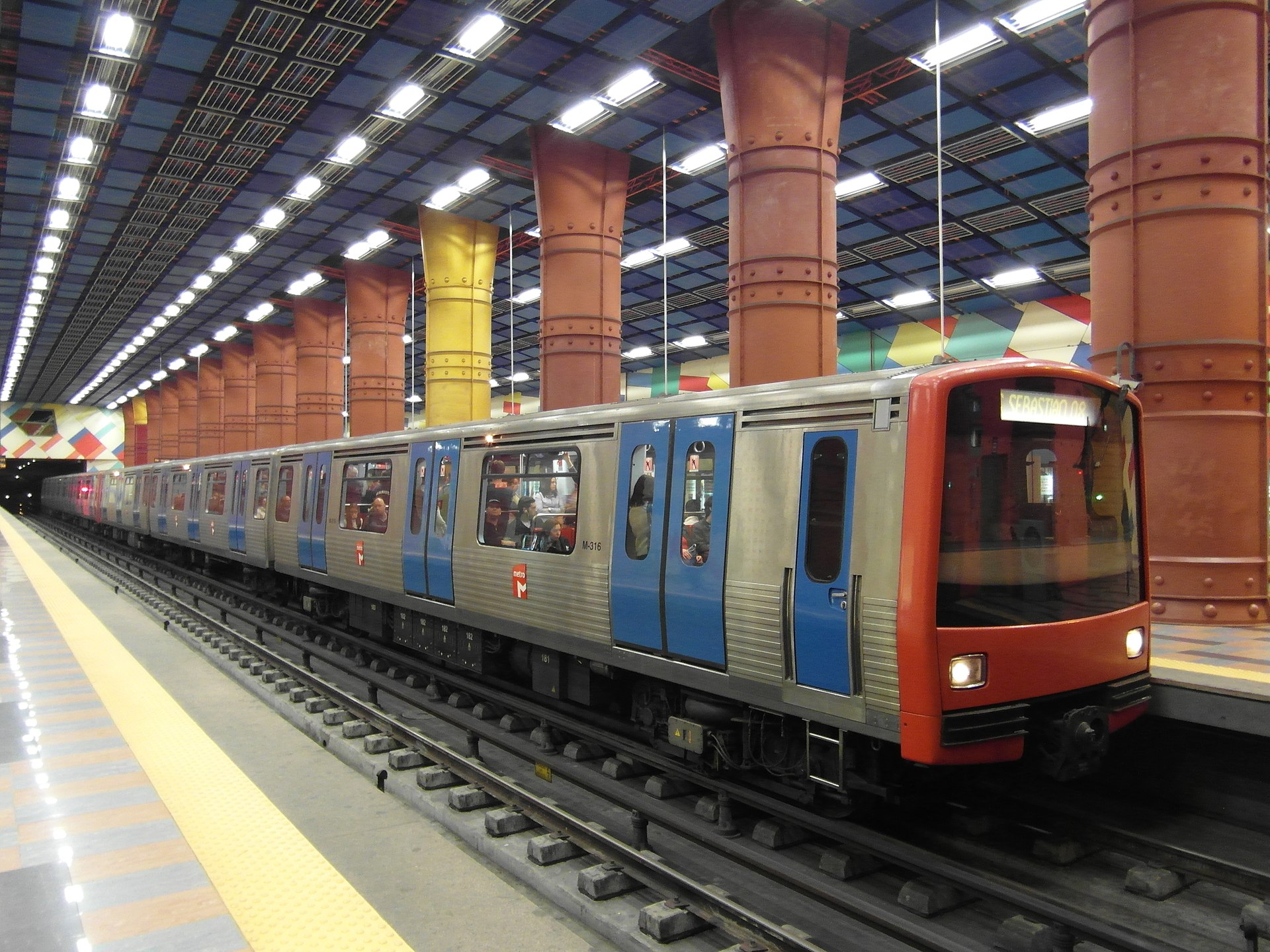 The ML95 train from Sorefame and Bombardier Transportation in the Lisbon Metro
