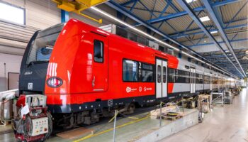 First EMU refurbished by DB Regio for Cologne S-Bahn