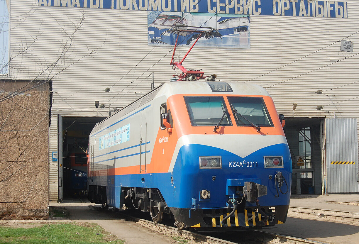 The CRRC KZ4A mainline locomotive at the Almaty locomotive depot